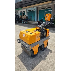 Baby Roller Maruiken  MR 600 D Vibratory Roller (Diesel)