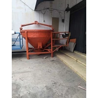 BUCKET COR 1500 LITER / 1.5 m3 (BEKAS)